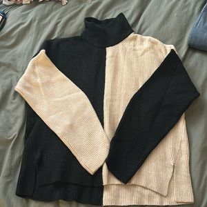 Abercrombie Size Large Mock Neck Color Block Sweater